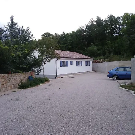 Holiday House Fanuko Gabonjin