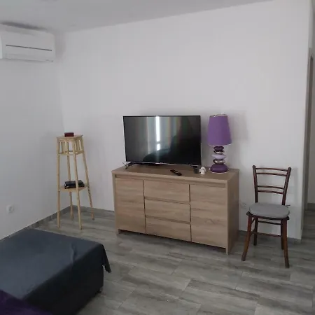 Holiday home Holiday House Fanuko Gabonjin